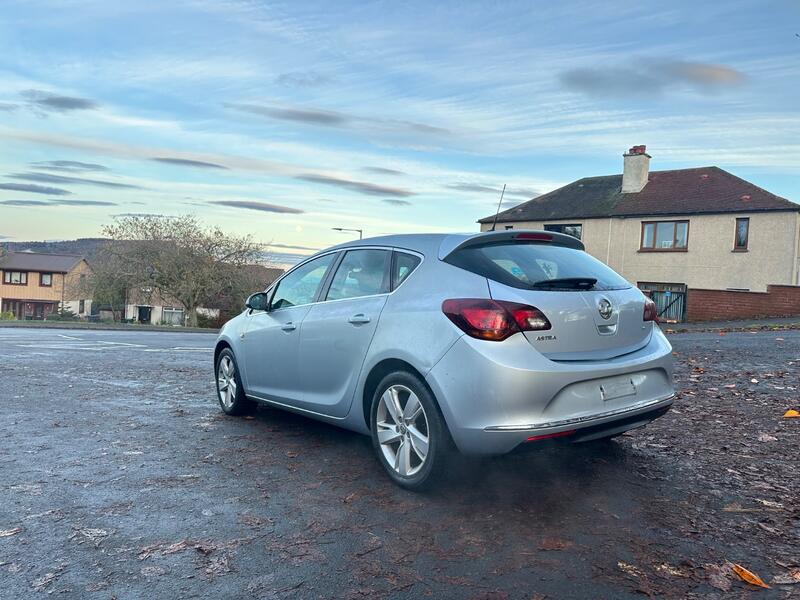 VAUXHALL ASTRA 1.6 16v SRi